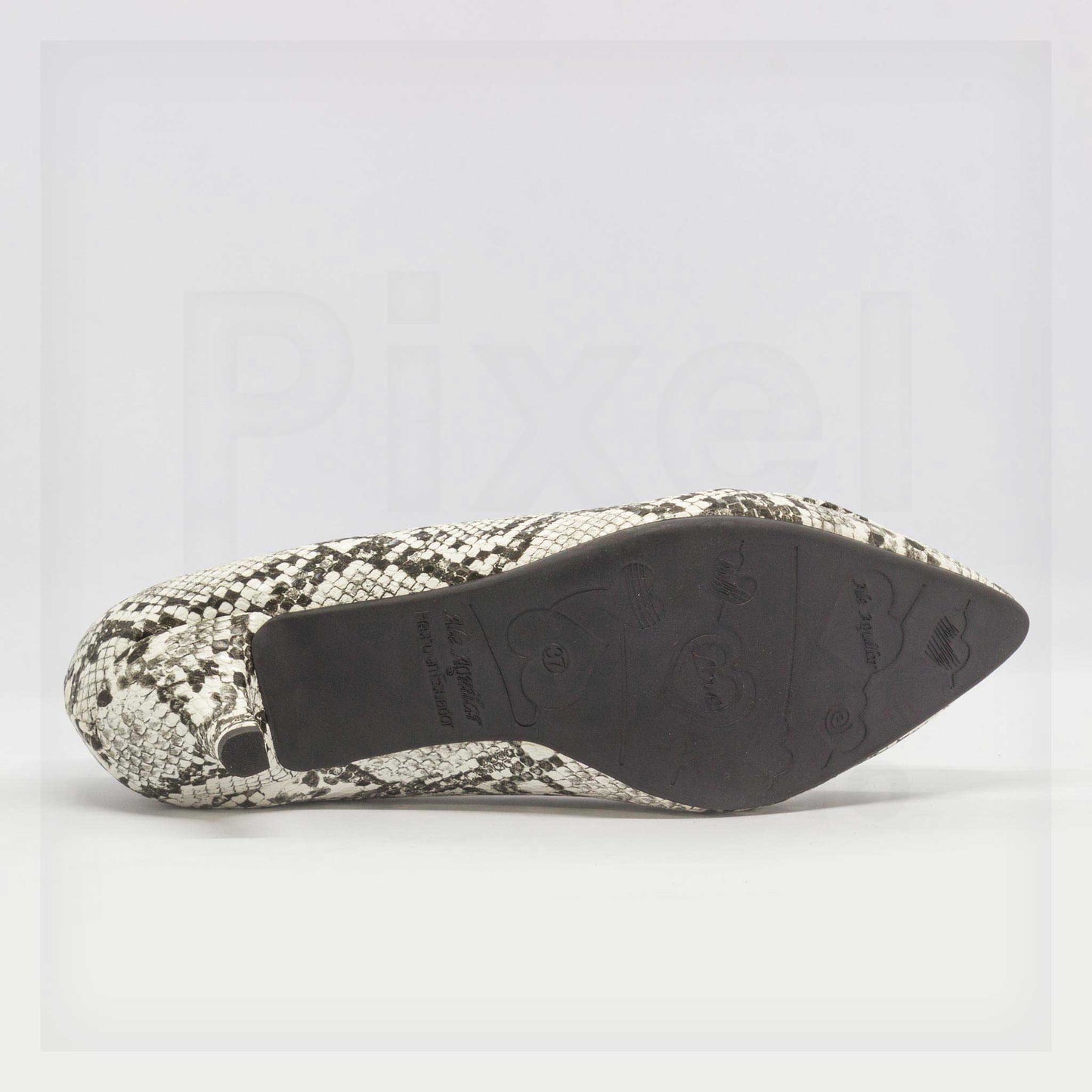 Ale Aguilar Snakeskin-Print Bow Kitten Heels Curated by Machine