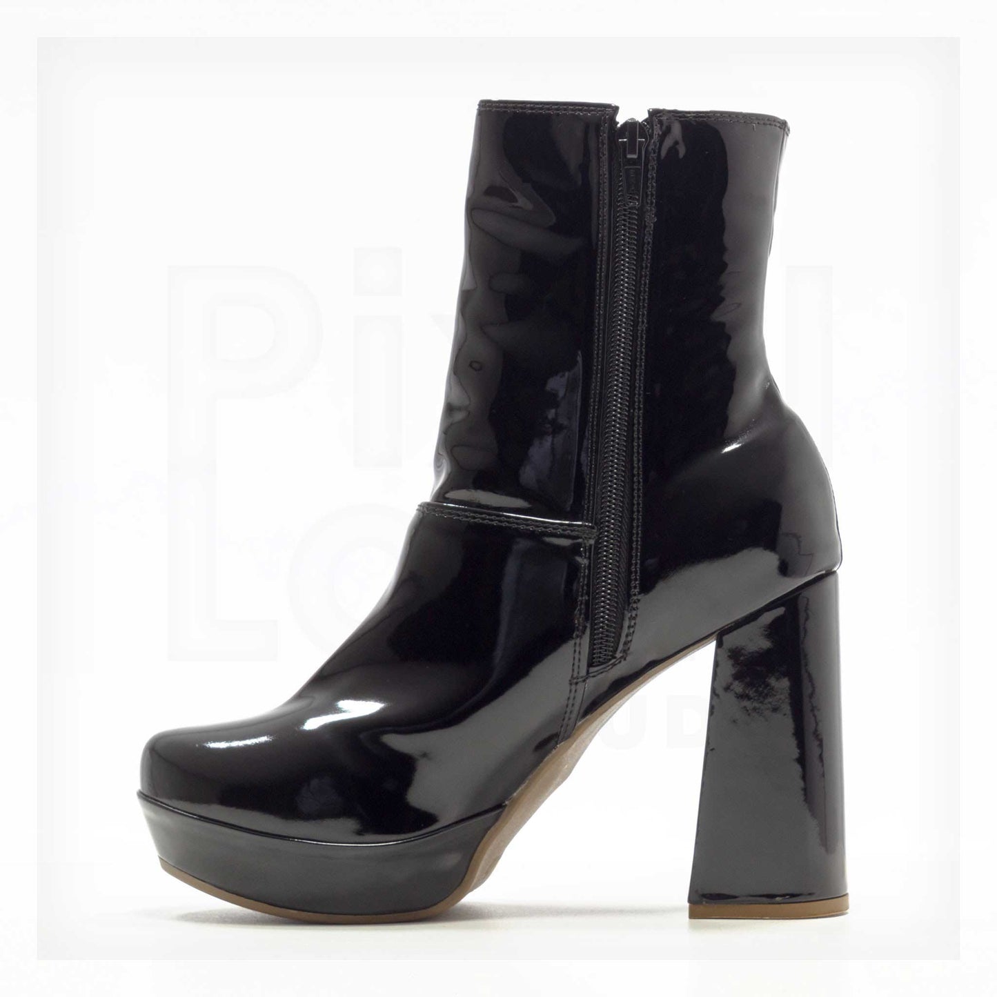 Botas de tacón alto de piel charol hechas a mano 'Luan Shoes' Machine