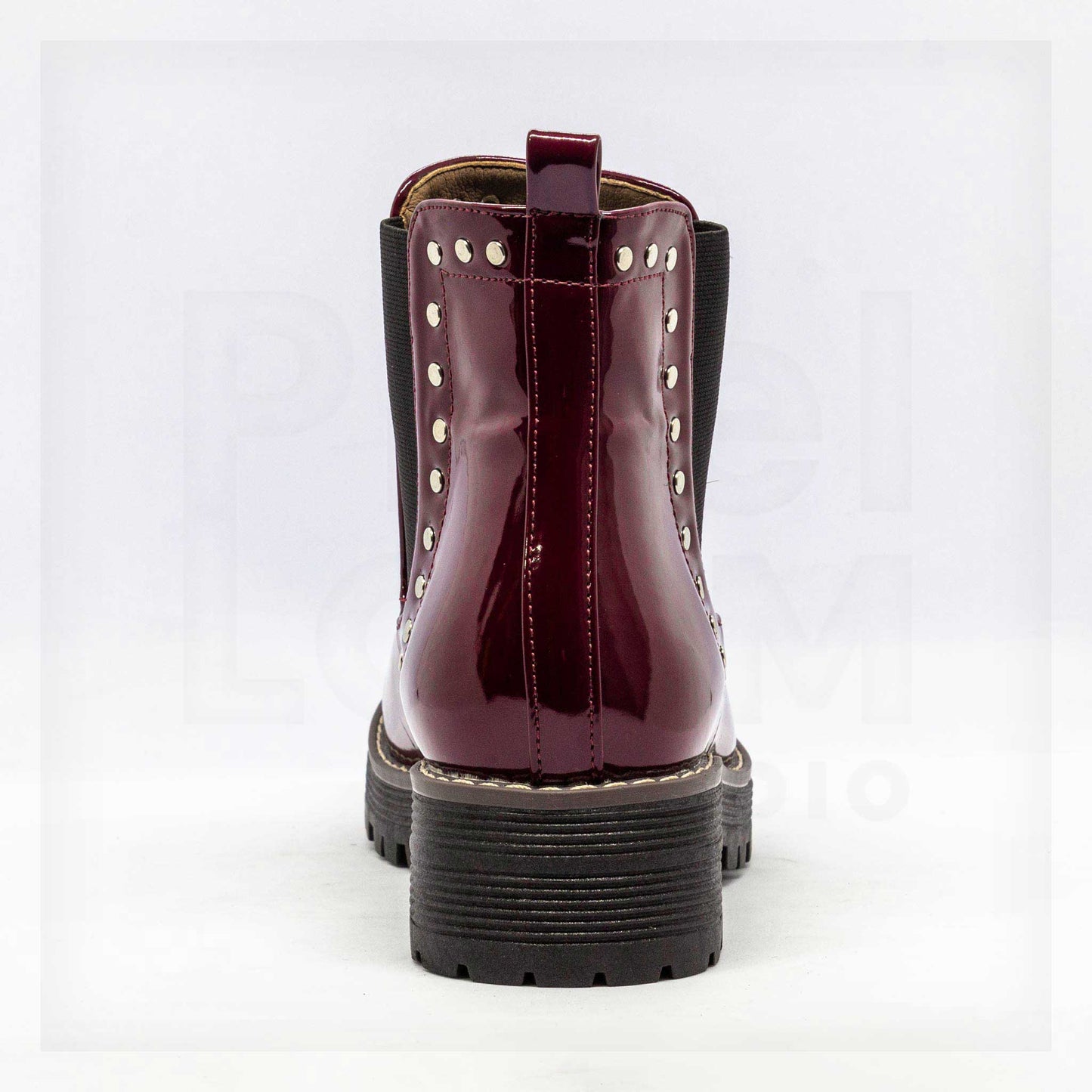 Ale Aguilar Lug-Sole Chelsea Ankle Boots Curated by Machine