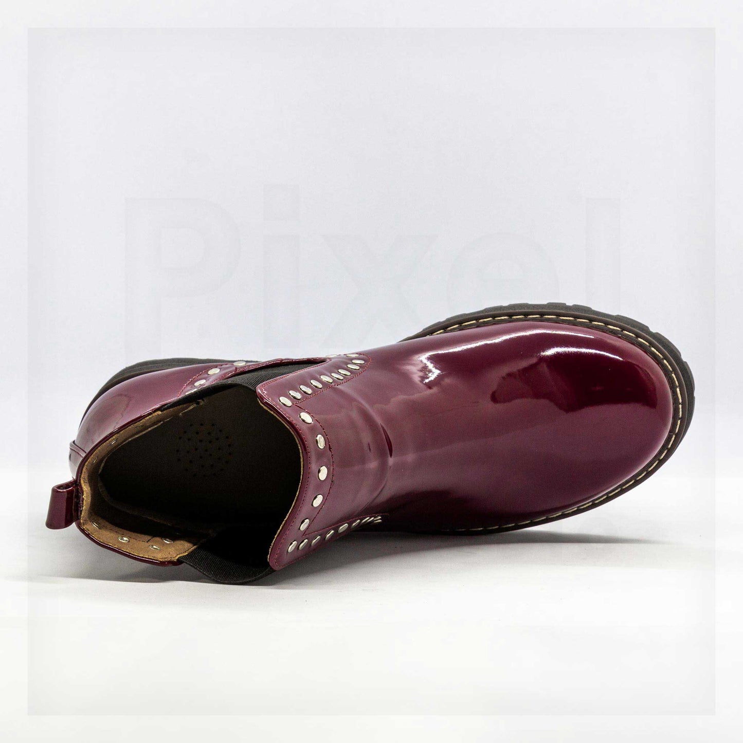 Ale Aguilar Lug-Sole Chelsea Ankle Boots Curated by Machine