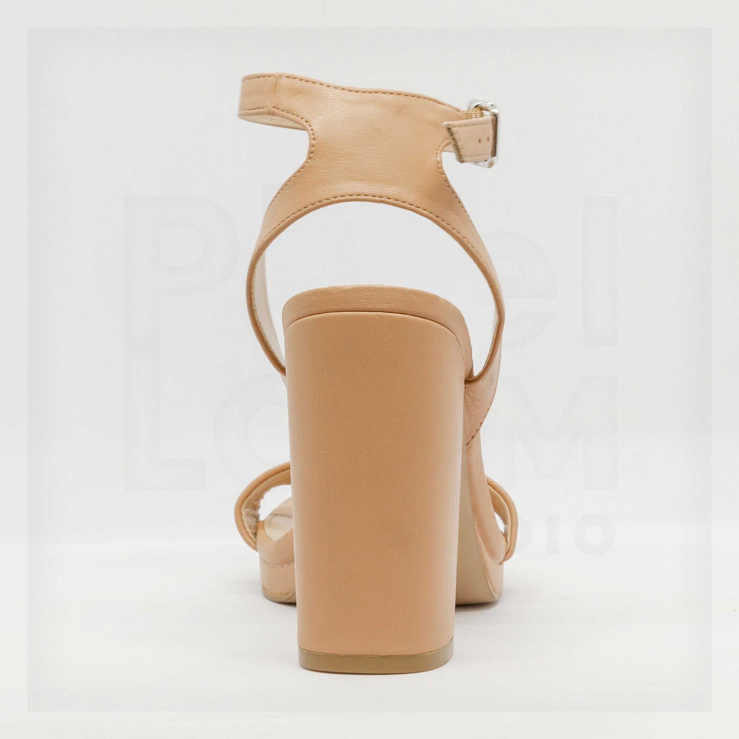 Sandalias de tacón alto hechas a mano Steve Madden "Machine"